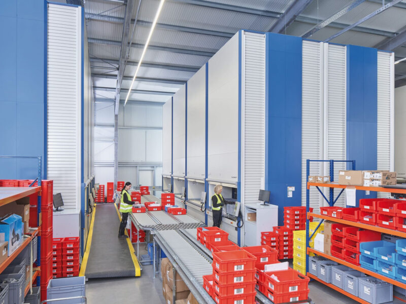 Magazzini verticali logistica e-commerce