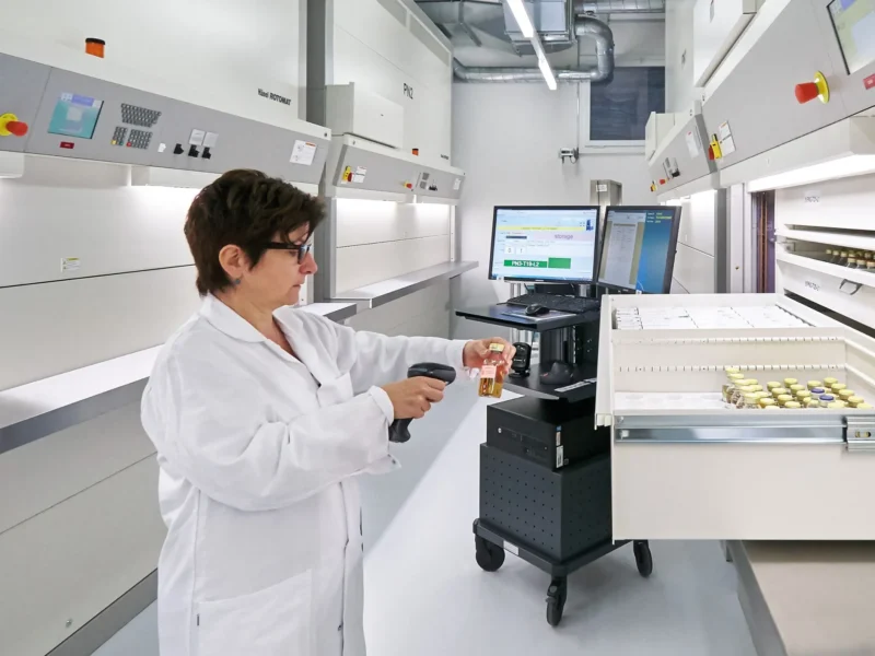 Innovazione nella Gestione Sanitaria: i Magazzini Verticali Hänel nel Settore Ospedaliero e Farmaceutico
