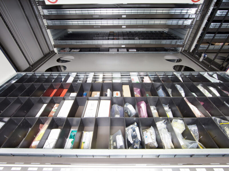 Magazzino componenti elettronici protezione ESD