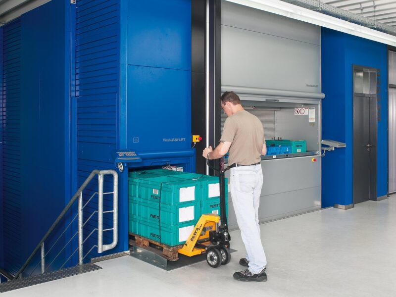 Movimentazione automatica pallet